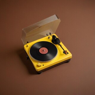 Gramophone visual #8763